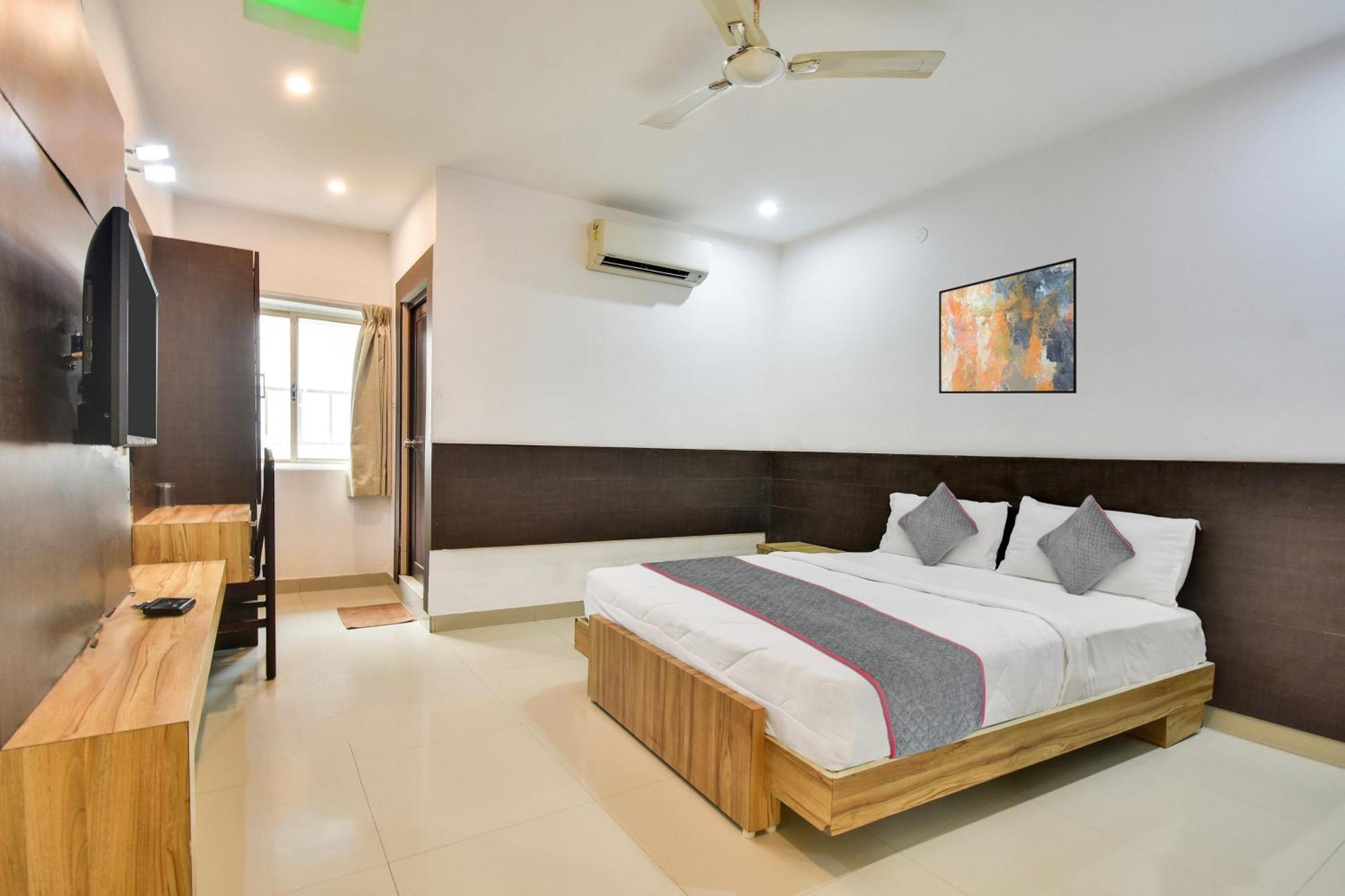 Hotel Collection O Elite Residency à Chennai Extérieur photo