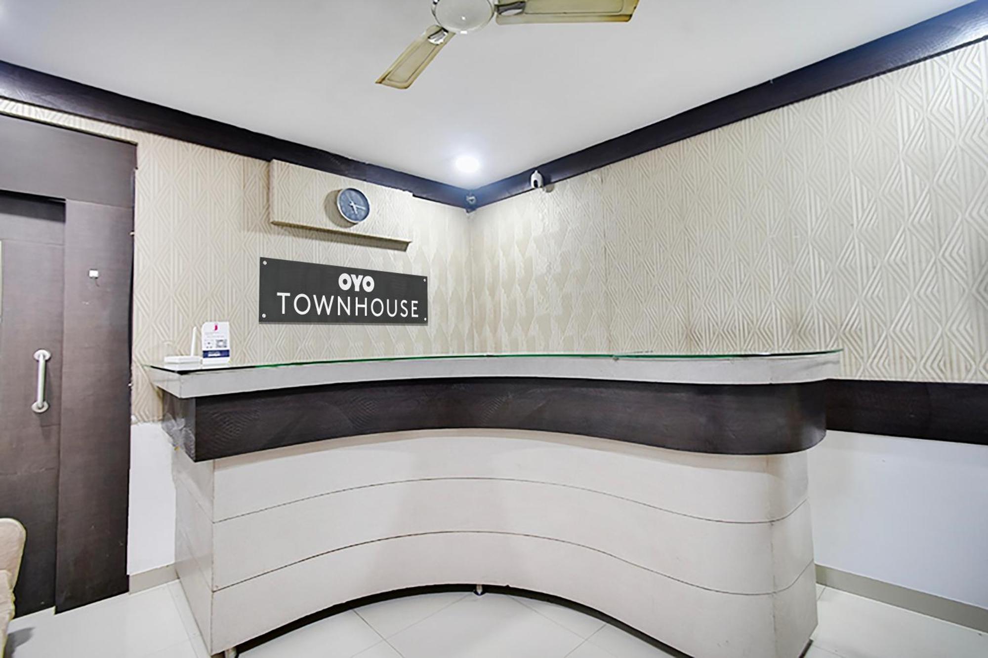 Hotel Collection O Elite Residency à Chennai Extérieur photo